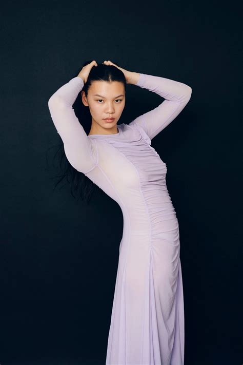 Anna Chan Louisa Models