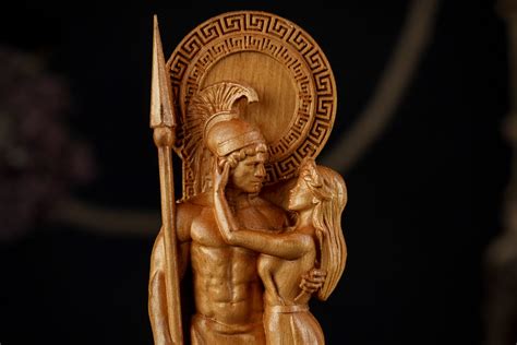 5 Facts About Aphrodite