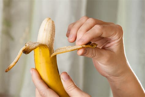Are Banana Peels Edible Is Eating Banana Peel Good For You