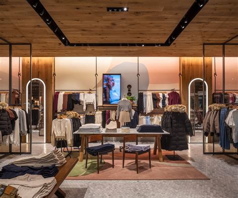 Aritzia S Return Exchange Process In Canada Comfort Fit And Peace Of Mind