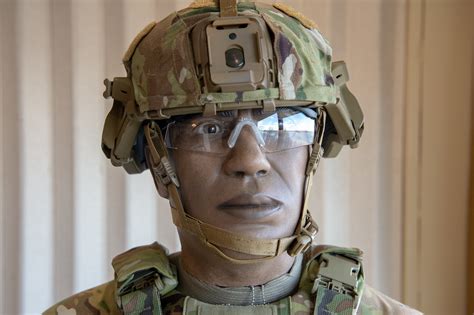 Army Returns Life Saving Helmet To Soldier Unveils New Protective Gear Article The United States Army Army Returns Life Saving Helmet To Soldier Unveils New Protective Gear Article The United States Army