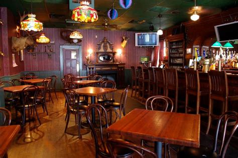 Around The Corner Bar Restaurant Music Lakewood Ohio