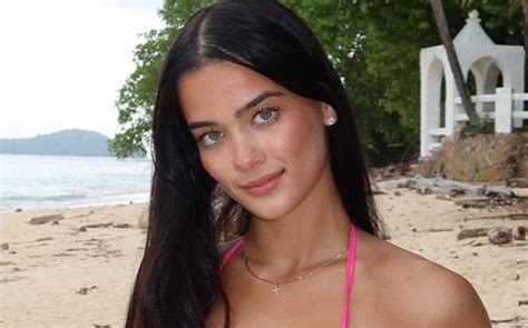 Ashley Serrano Superlink