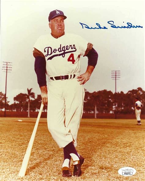 Autographed Duke Snider 8X10 Brooklyn Dodgers Photo Main Line Autographs