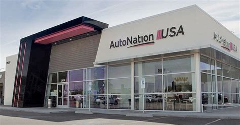 Autonation Ready To Dive Back In Automotive News Autonation Ready To Dive Back In Automotive News