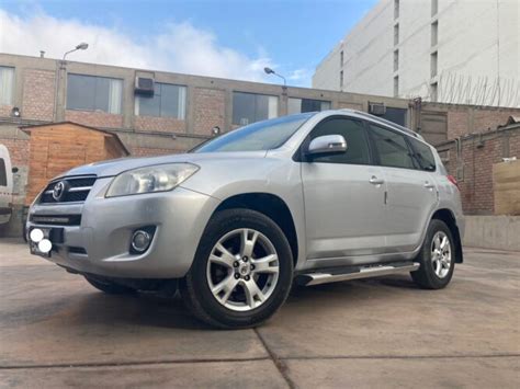 Autos Toyota RAV4 2012: Complete Ownership and Buying Guide