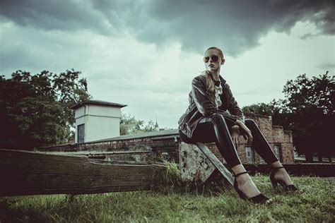 Aviator Cochran Cinemagraph On Behance