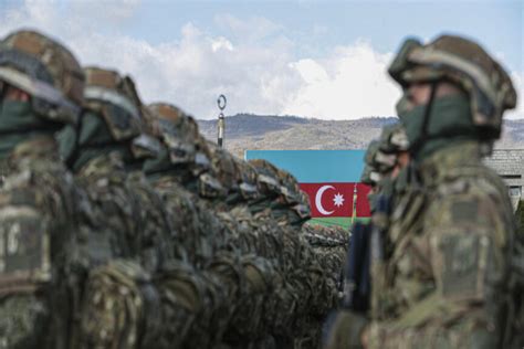 Azerbaijan Changes Age Limit For Military Service