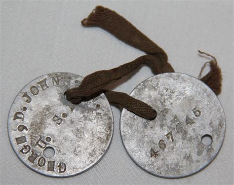 B405 Named Pair Of Wwi Dog Tags B Amp B Militaria