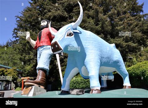 Babe The Blue Ox Statue By Paul Bunyan At Trees Of Mystery Klamath
