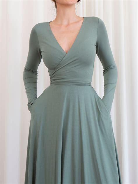 Ballet Wrap Top In Bamboo Aym