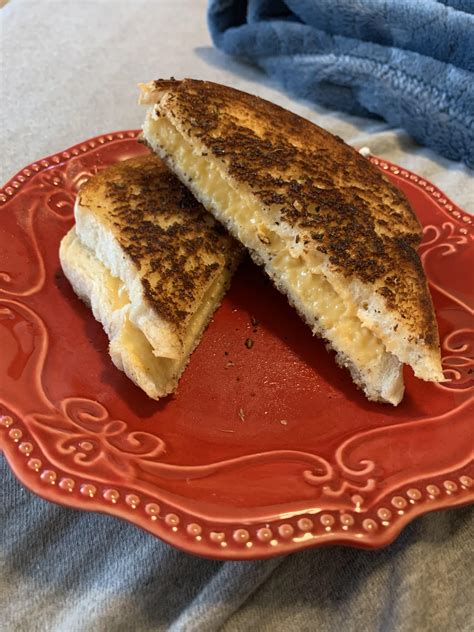 Basic Photo Amazing Grilled Cheese Using The Chef Shamy Garlic