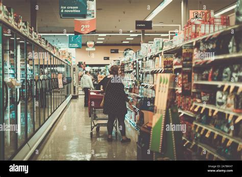Beaverton Oregon Oct 31 2019 Rows Of Shelves With Grocery Products In Safeway American Supermarket Oregon Stock Photo Alamy