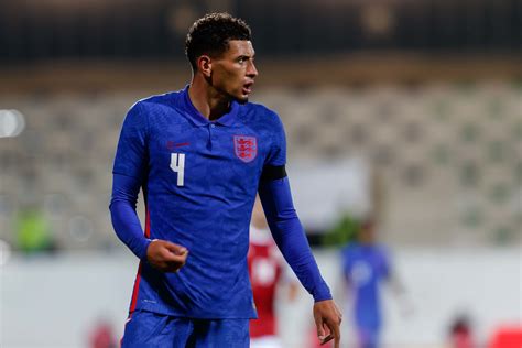 Ben Godfrey S Arrival At Everton Makes Life Difficult For Last Season S Breakout Star