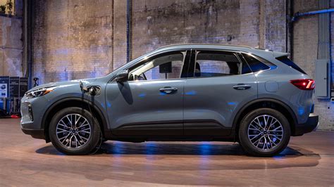 Best Gas Mileage Cars Of 2025 Non Hybrid Edition Best Gas Mileage Cars Of 2025 Non Hybrid Edition