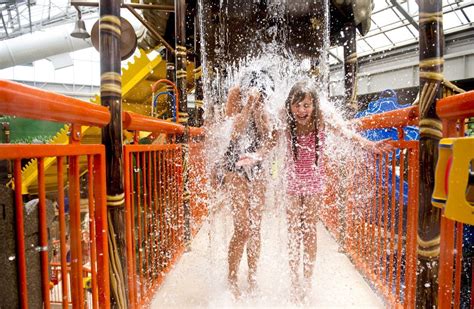 Best Indoor Water Parks In Philadelphia