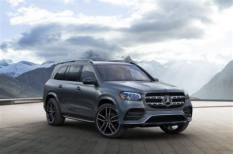 Best Mom Cars: Top Options for Safety, Comfort, and Style