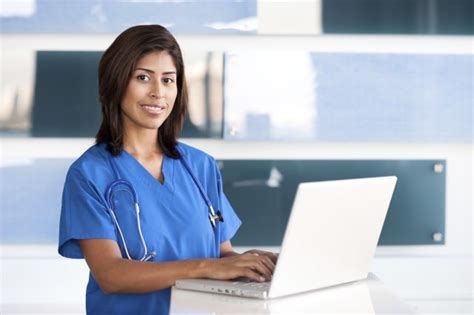 Best Online Programs Medical Assisting Outstanding Colleges