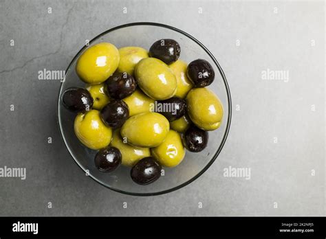 Big Green And Black Olives Stock Photo Alamy