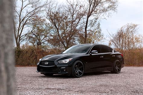 Black Infiniti: The Ultimate Luxury and Performance Experience