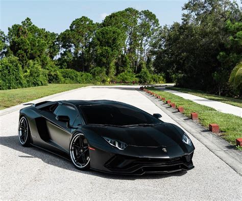 Black on Black Lamborghini: The Ultimate Luxury Statement