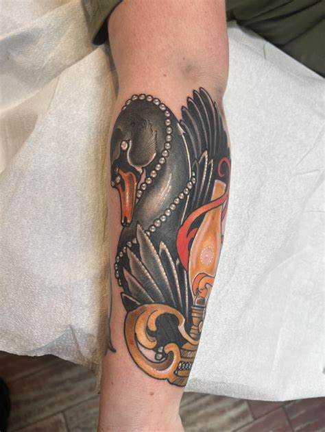 Black Swan Amp Oil Lantern By Ian At Blaque Owl Missoula Mt R Tattoos
