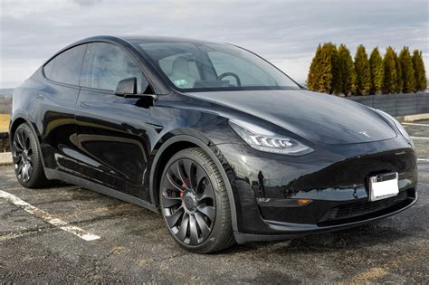 Black Tesla Model Y: Ultimate Guide to Features, Specs, and Prices