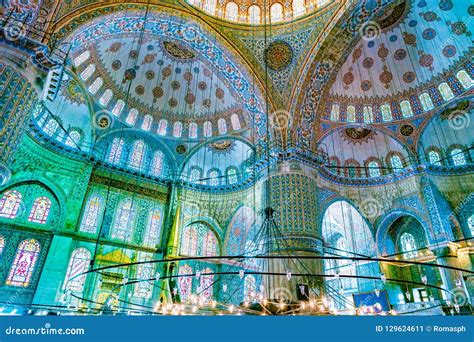 Blue Mosque In Istanbul Information For Visitors