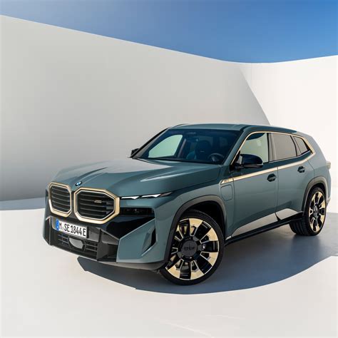 Bmw Unveils The Xm High Performance Super Suv Acquire Bmw Unveils The Xm High Performance Super Suv Acquire
