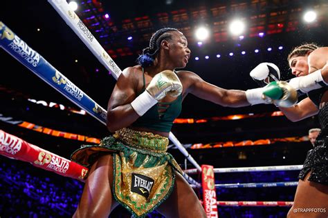 Boxer S Blue Hair Champions Clean Water For Flint Minnesota Spokesman Recorder