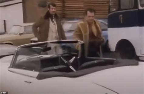 Boycie Amp 39 S Jaguar E Type In Only Fools And Horses Is Tipped To Fetch
