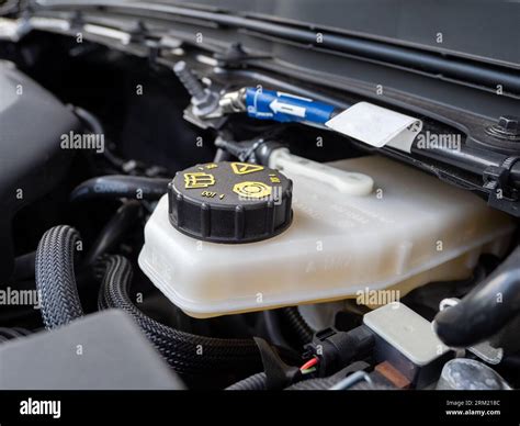 How to Maintain Your Brake Reservoir for Optimal Vehicle Safety