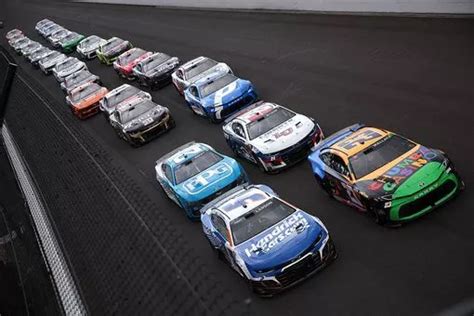 Bubba Wallace S Emotional Nascar Win In 10 Pictures As Michael Jordan Checks In The Mirror Us