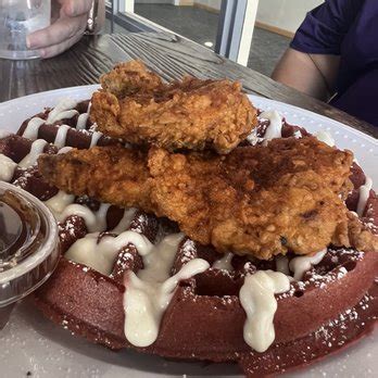 Buddy's Chicken and Waffles: A Delicious Southern Classic You Must Try