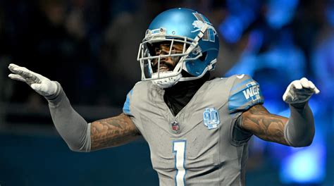 Cameron Davis Lions: Rising Star of the Football Team