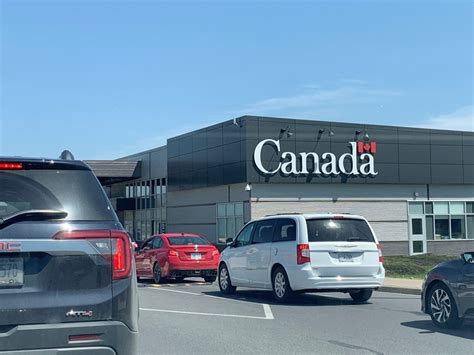 Canada Border Strike: What It Means for Travelers and Trade