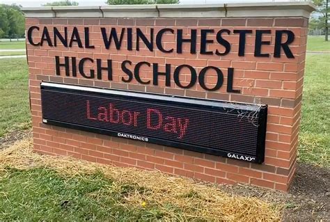 Canal Winchester Local Schools Sends Students Home After Bomb Threats Wosu Public Media