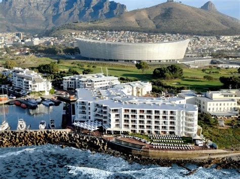 Cape Town South Africa Travel Guide Top Hotels Restaurants Vacations Sightseeing In Cape Town Hotel Search By Hotel Travel Index Travel Weekly