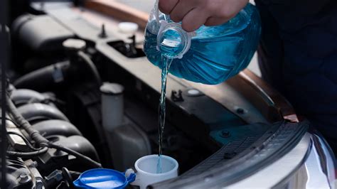 Essential Tips for Choosing the Right Car Fluid for Your Vehicle