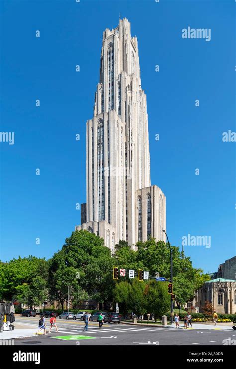Cathedral Of Learning Tower University Of Pittsburgh Pittsburgh