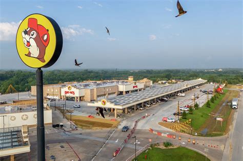Central Texas Buc Ee Amp 39 S Getting 6M Car Wash This Fall