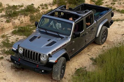 Check Out The Newest Upgrades Of The 2021 Jeep Gladiator Southern Dodge Chrysler Jeep Ram Fiat Norfolk 2021 Jeep Gladiator S Newest Upgrades