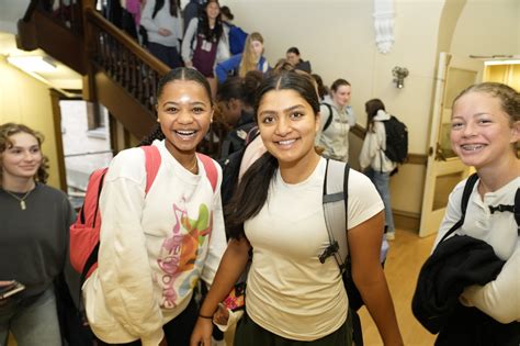 Cheer Holy Names Academy Seattle All Girls High School Cheer Holy Names Academy Seattle All Girls High School