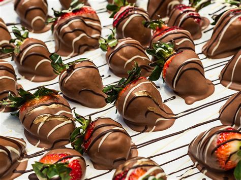 Chocolate Covered Strawberries Catering