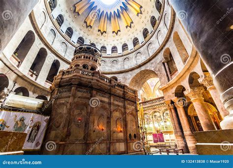 Church Of The Holy Sepulchre
