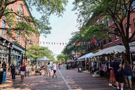Church Street Burlington Vermont Us It S Been 6 Years Since I First Visited This Place Back Then Church Street Marketplace Was A Lively Hub With Full Of Local Shops Cozy Caf S