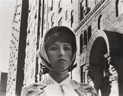 Cindy Sherman S Untitled Film Stills Her Groundbreaking Self Portraits