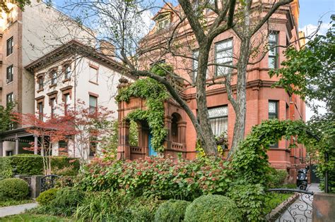 Clinton Hill Neighborhood In Brooklyn