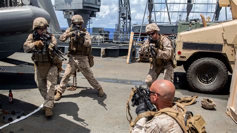 Combat Mindset 15Th Marine Expeditionary Unit Marines Train For Success U S Indo Pacific Command News Articles