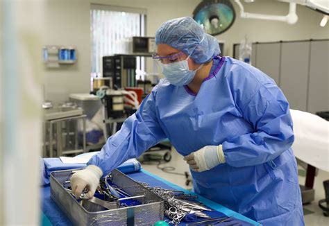 Complete Guide How To Become A Surgical Technologist Baker College